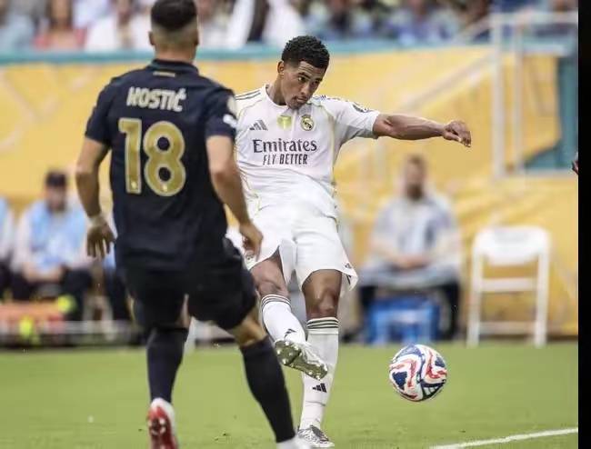 皇马炸锅！1.5亿欧豪赌中场重生，罗德里成终极赌注？